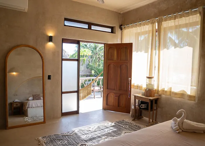 La Del Sol Boutique Hotel 3*